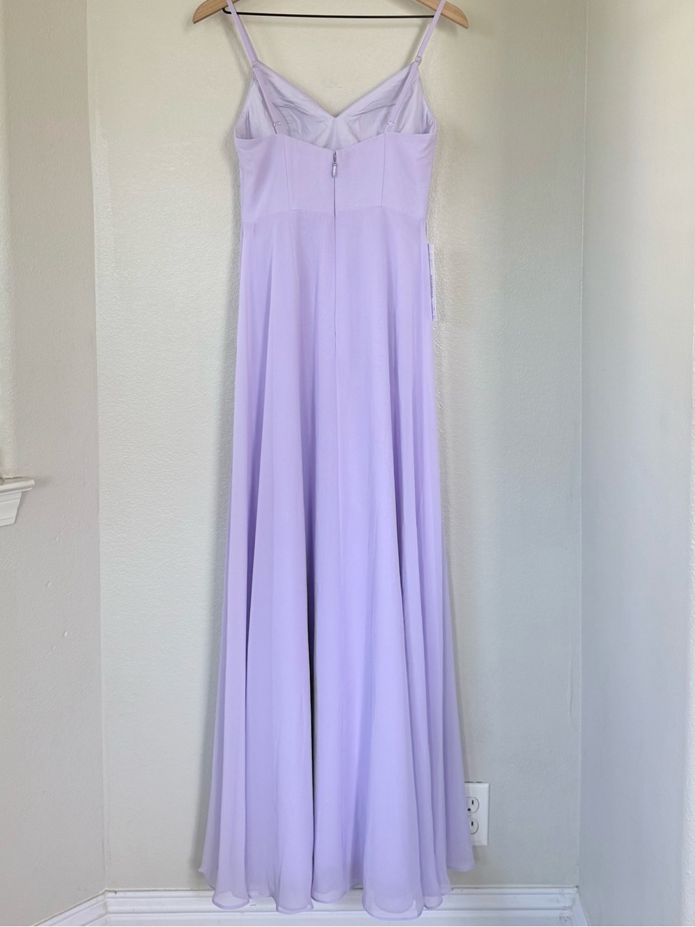 AZAZIE NWT 2 A2 Emerald Chiffon Gown Dress in Lilac • V-Neck High Slit Flowy - Picture 4 of 16